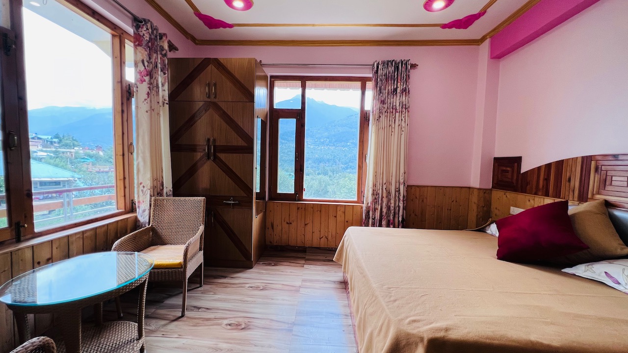 Room listing image